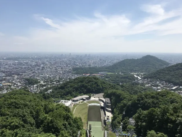 神社山と円山って書いてた