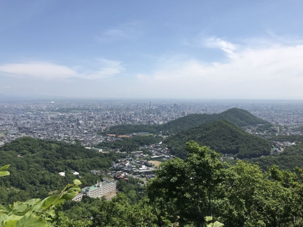 山頂からの眺めはなかなか